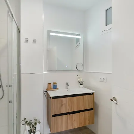Flamboyan Apartment