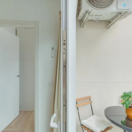 Flamboyan Apartment *