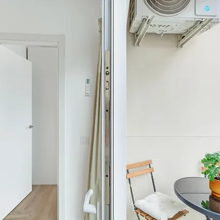 Flamboyan Apartment *